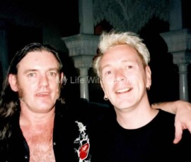 Lemmy-and-Johnny-Rotten-Dar-Margreb